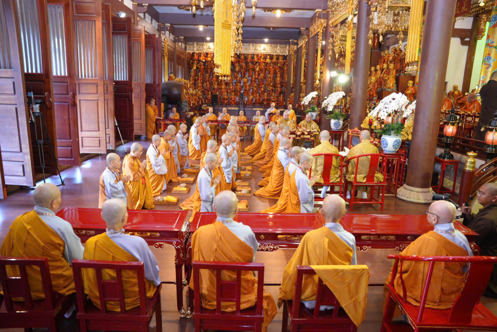 Chư Ni cầu Chánh pháp Yết-ma tại Đại Giới đàn Cam Lộ Đỗng Quang